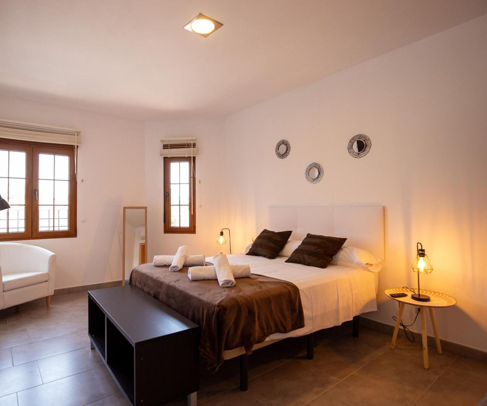 La Mancha Suites Casa Rural Pedro Munoz Exterior photo